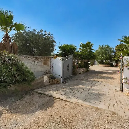 בית נופש Dolce Trullo סן ויטו דיי נורמני